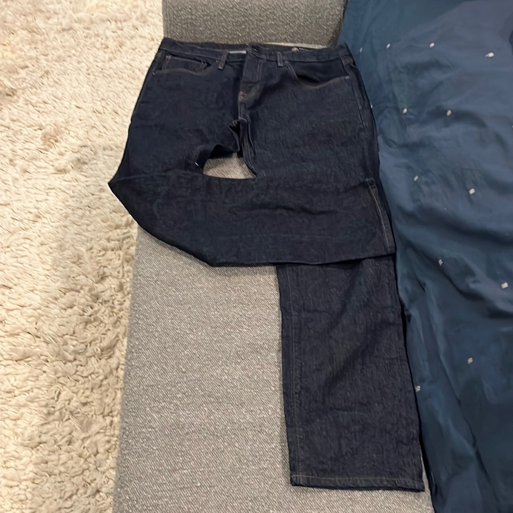 Roark slim fit 36x32 dark blue men’s jeans